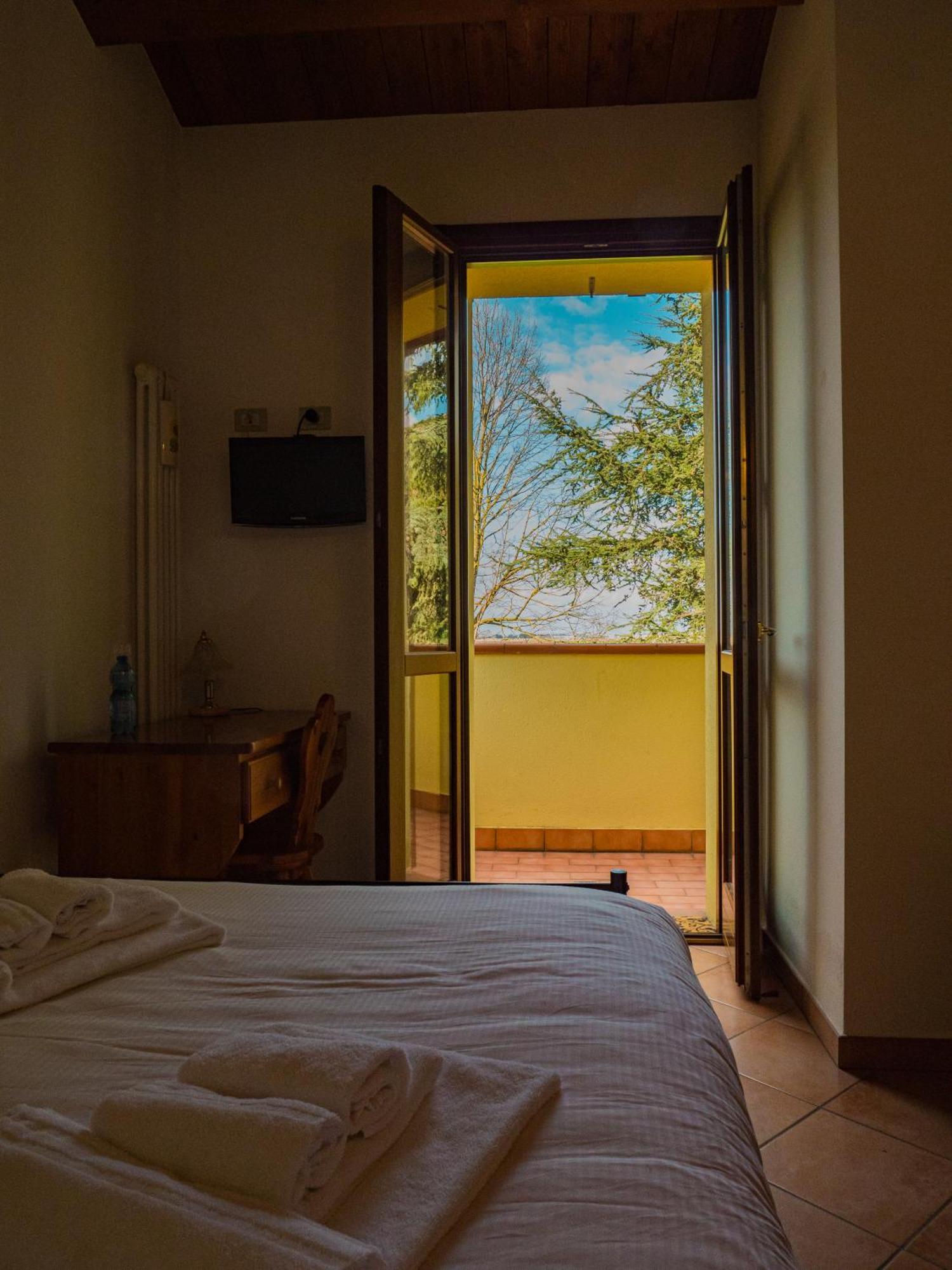 B&B Villa Erika Lugo  Exteriér fotografie