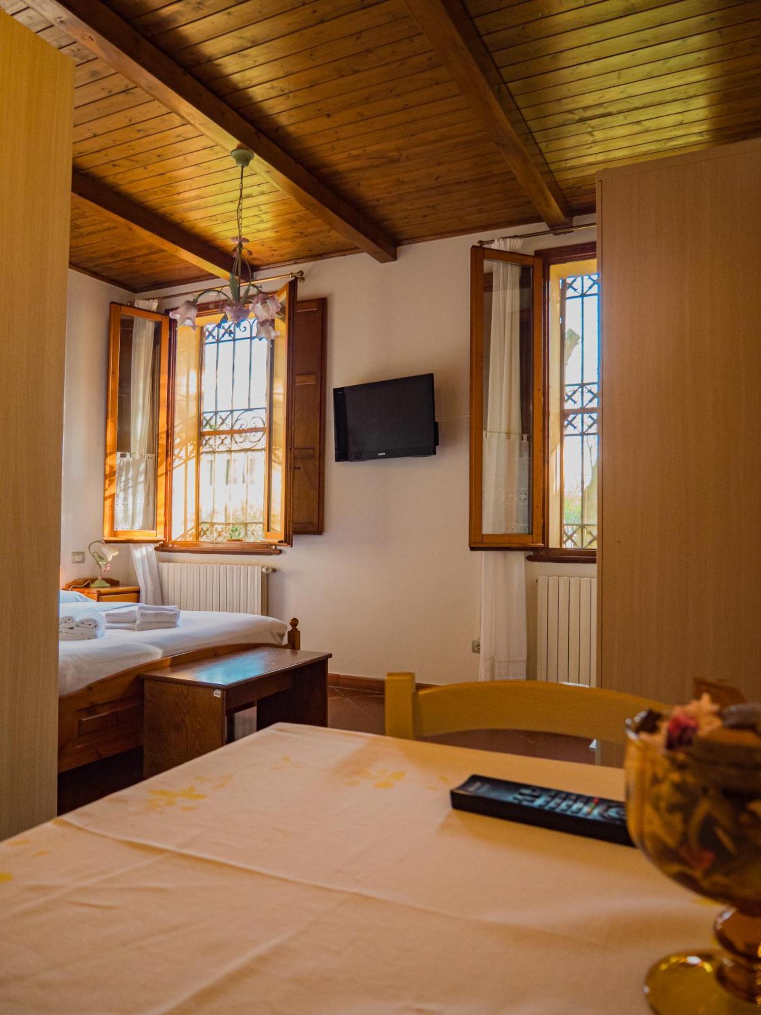 B&B Villa Erika Lugo  Exteriér fotografie