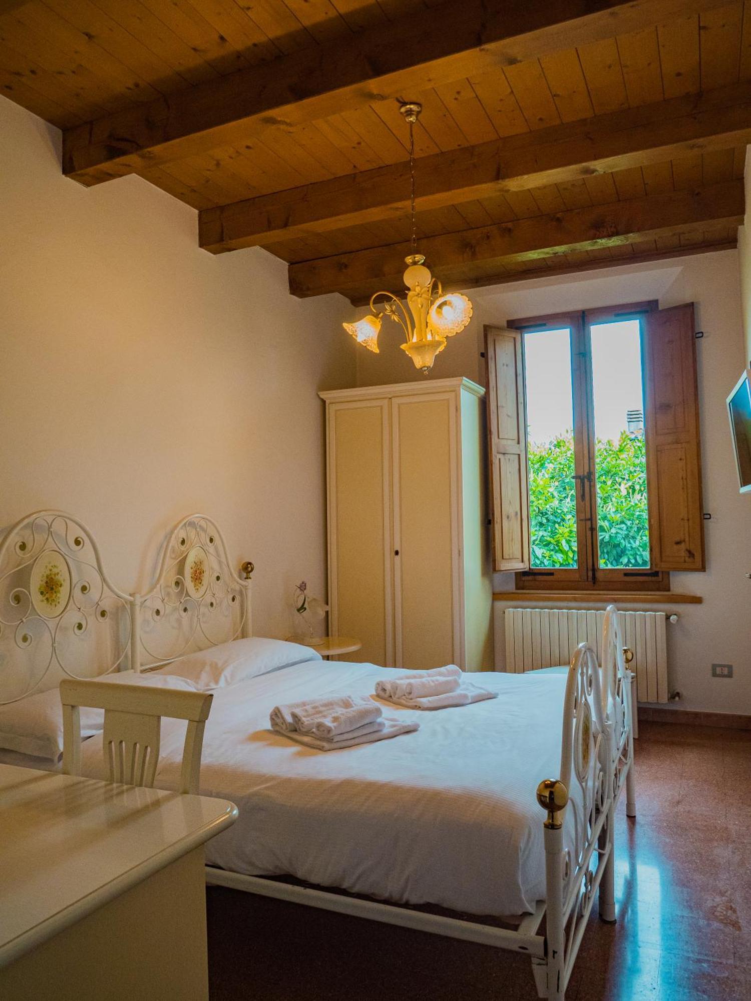 B&B Villa Erika Lugo  Exteriér fotografie